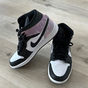 Air Jordan 1 Mid SE Zen Master